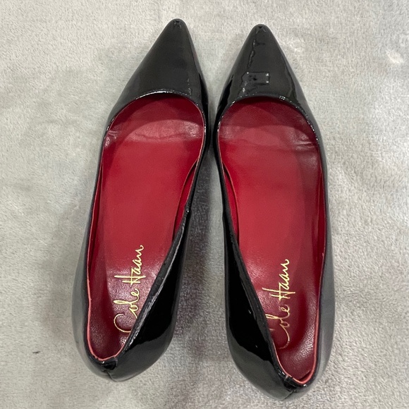 Black Leather Pumps Heels Women's Size 7 - Picture 4 of 9